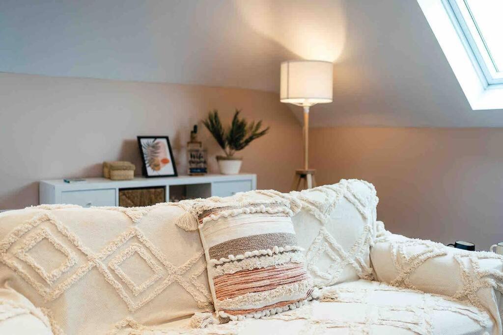 Boho Loft In Somerset - Private Parking Radstock Zewnętrze zdjęcie