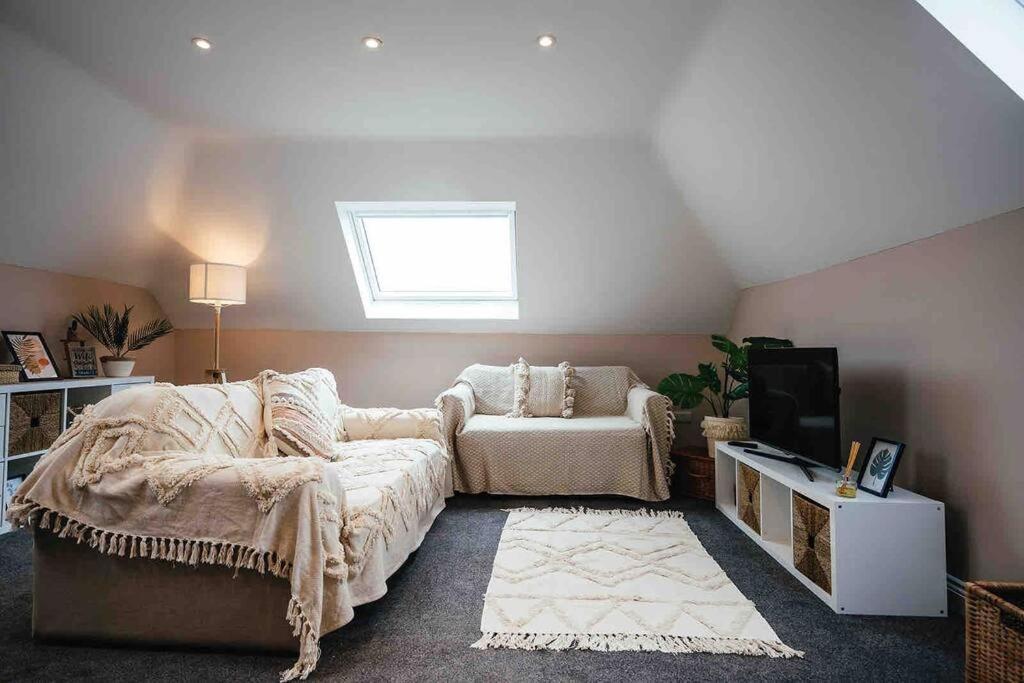 Boho Loft In Somerset - Private Parking Radstock Zewnętrze zdjęcie